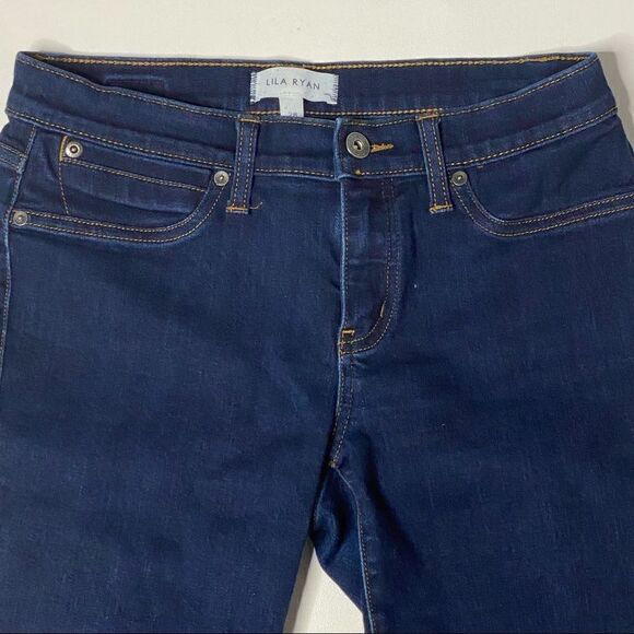 Lila Ryan | Denim Capri’s - Picture 2 of 6